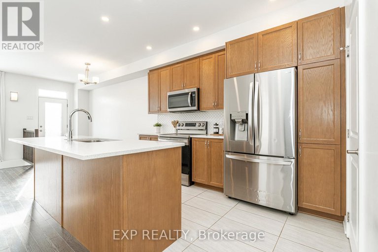 29355665/914-alvarez-lane/leitrim/ottawa/ontario/K1T0W2_14