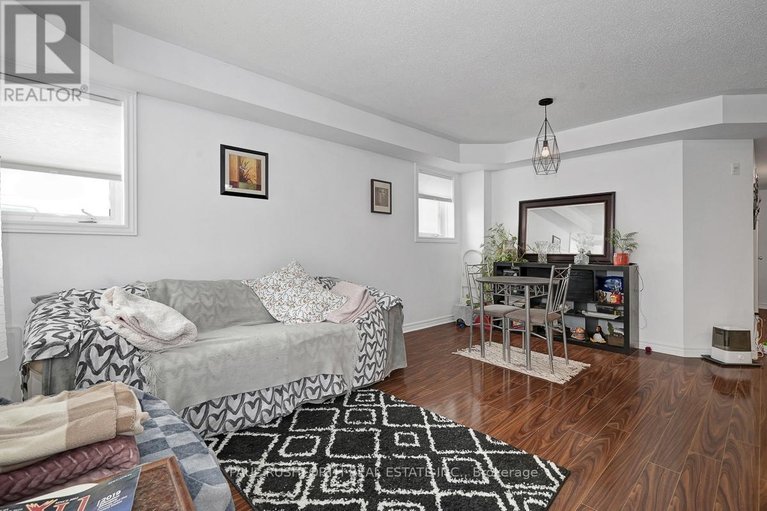 29518980/2-510-stonefield-private/barrhaven-east/ottawa/ontario/K2G4R3_6