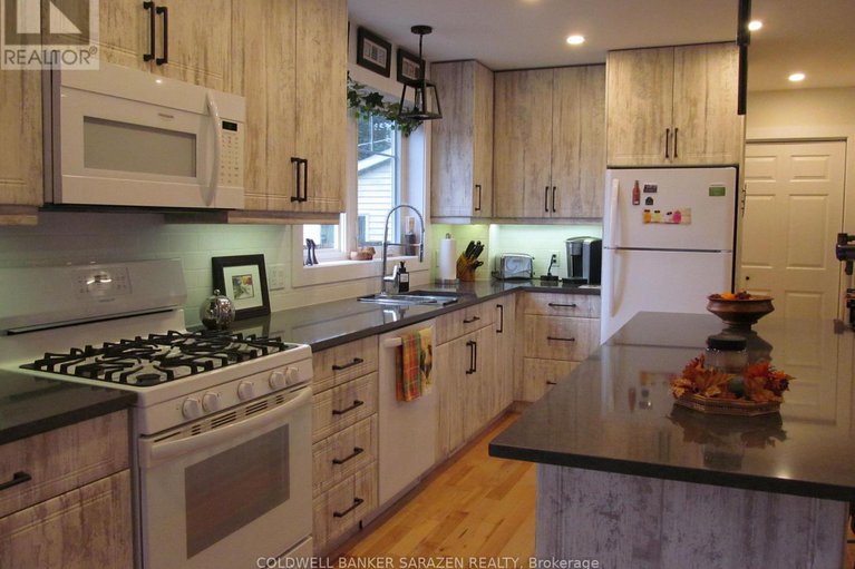 29082380/20-burnstown-road-w/mcnabbraeside-twps/mcnabbraeside/ontario/K0A3L0_14