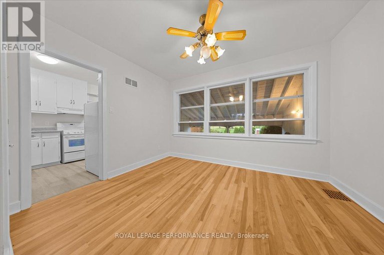 29083781/234-knox-crescent/riverview-park/ottawa/ontario/K1G0K8_11