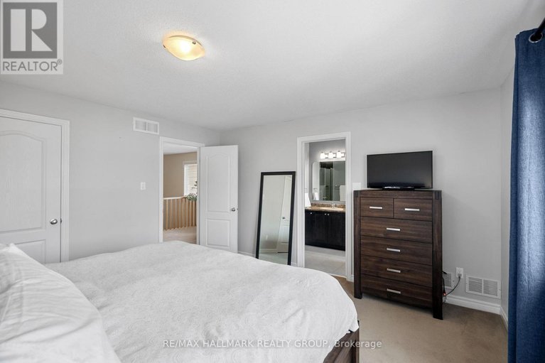 28317889/297-mojave-crescent/stittsville-north/ottawa/ontario/K2S0H7_26
