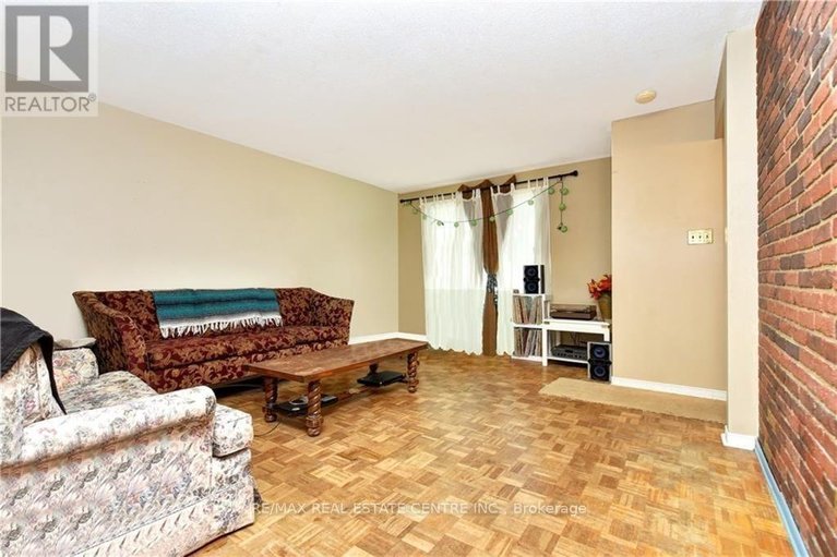 29591299/960-meadowlands-drive/carleton-heights/ottawa/ontario/K2C0K3_3