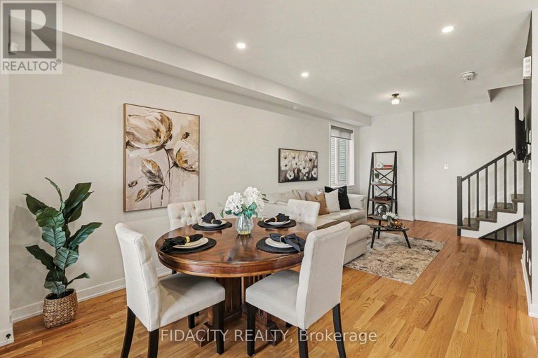 29654929/1768-crux-road/mer-bleuebradley-estatesanderson-park/ottawa/ontario/K1W0R3_8