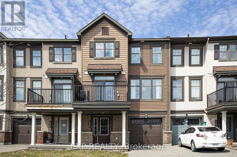 28216632/630-lauraleaf-crescent/half-moon-bay/ottawa/ontario/K2J6G9_2