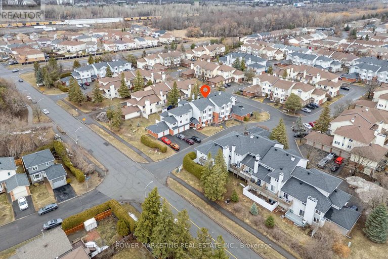 29670020/160-rushford-private/hunt-club-parkgreenboro/ottawa/ontario/K1T3C8_26