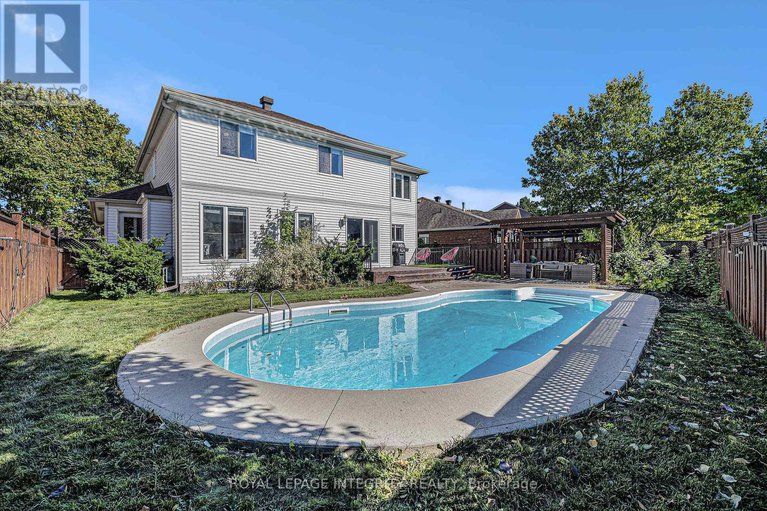 28906103/10-maybrook-place/barrhaven-east/ottawa/ontario/K2G6H6_36