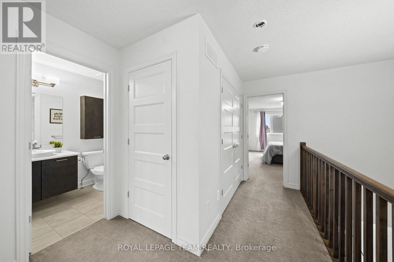 29594836/1160-beckett-crescent/stittsville-south/ottawa/ontario/K2S0Z2_26