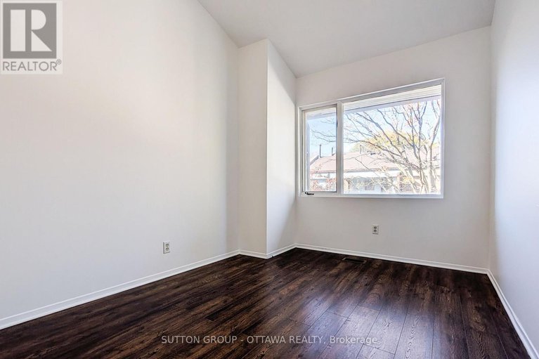 29050097/267-bruyere-street/lower-town/ottawa/ontario/K1N5E5_19