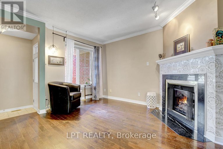 29018996/204-forestglade-crescent/hunt-club-park/ottawa/ontario/K1G6A7_6