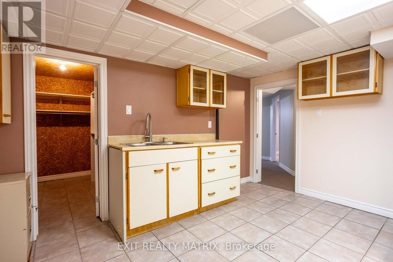 29420429/2127-kingsley-street/clarencerockland-twp/clarence-rockland/ontario/K0A1E0_35