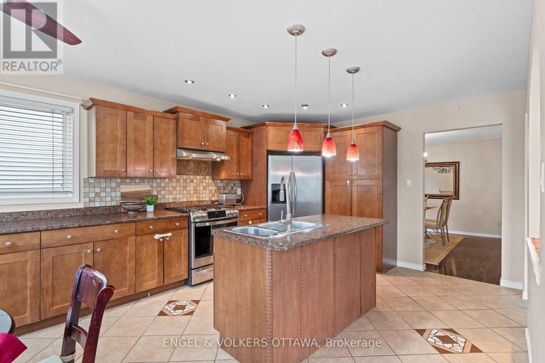 28550043/4-collingwood-crescent/morgans-grantsouth-march/ottawa/ontario/K2K2G6_10