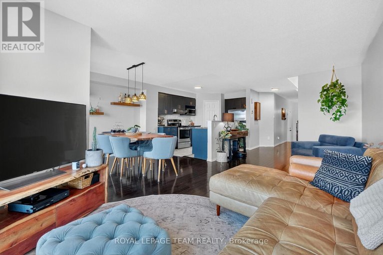 29615070/216-trail-side-circle/springridgeeast-village/ottawa/ontario/K4A5B5_9