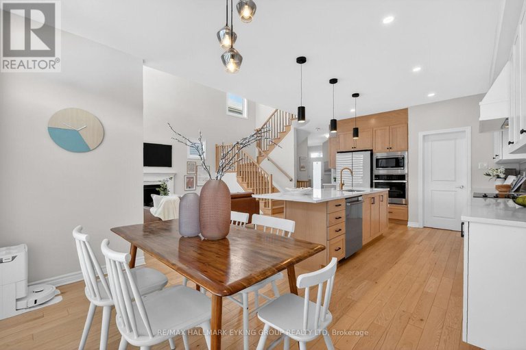 29359573/56-viceroy-mews/blossom-parkkemp-parkfindlay-creek/ottawa/ontario/K1X0J5_23