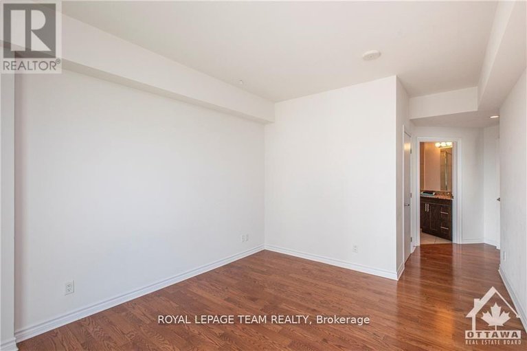 29170795/2204-234-rideau-street/sandy-hill/ottawa/ontario/K1N0A9_14