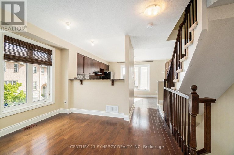 28639887/155-scout-street/central-park/ottawa/ontario/K2C4E2_5