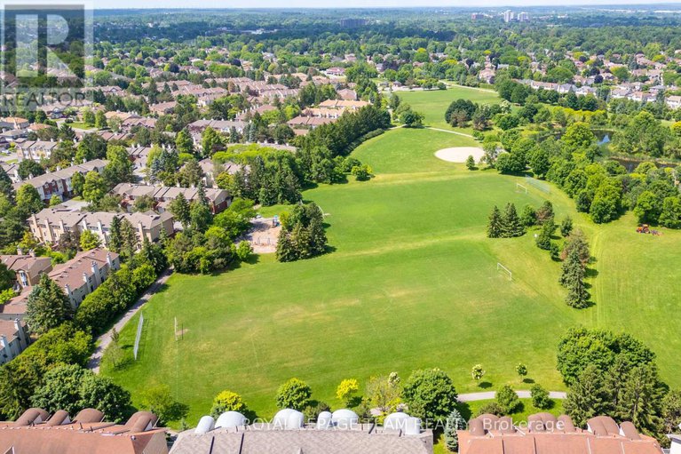 28515146/4-236-paseo-private/centrepointe/ottawa/ontario/K2G4N7_30