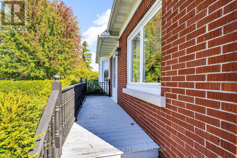 28960052/94-columbia-avenue/long-sault/south-stormont/ontario/K0C1P0_5
