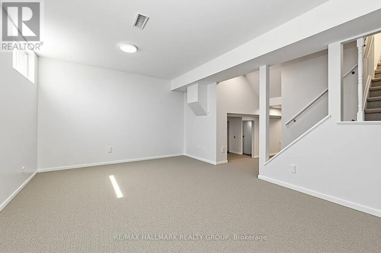 29684992/6382-st-louis-drive/hiawatha-parkconvent-glen/ottawa/ontario/K1C2Y1_33
