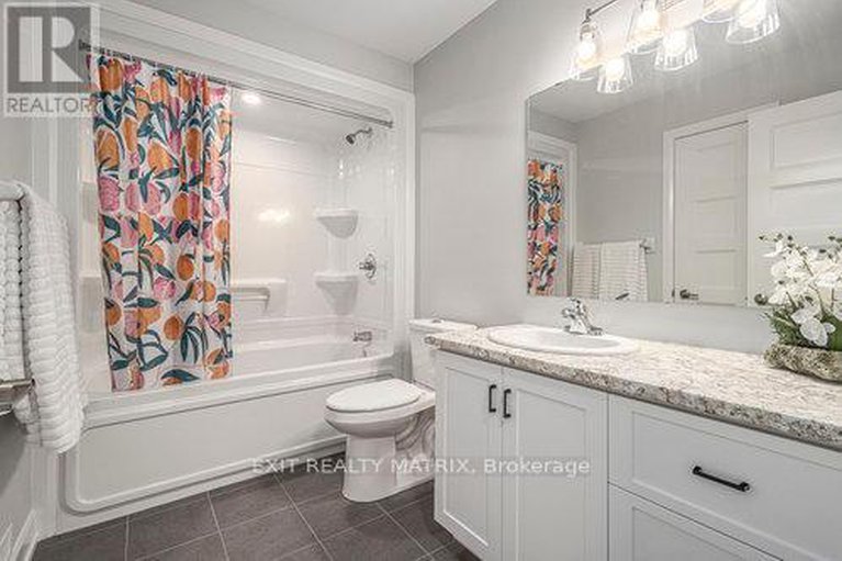 28820209/401-voyageur-place/embrun/russell/ontario/K0A1W1_16