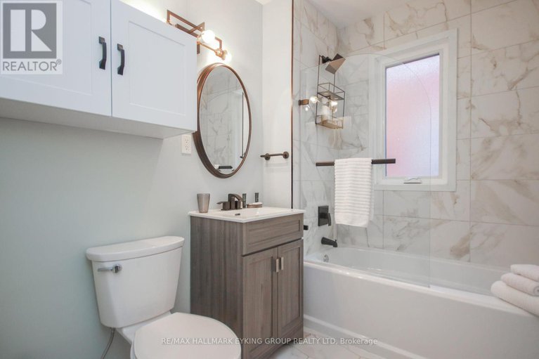 28220496/239-york-street/lower-town/ottawa/ontario/K1N5T9_46
