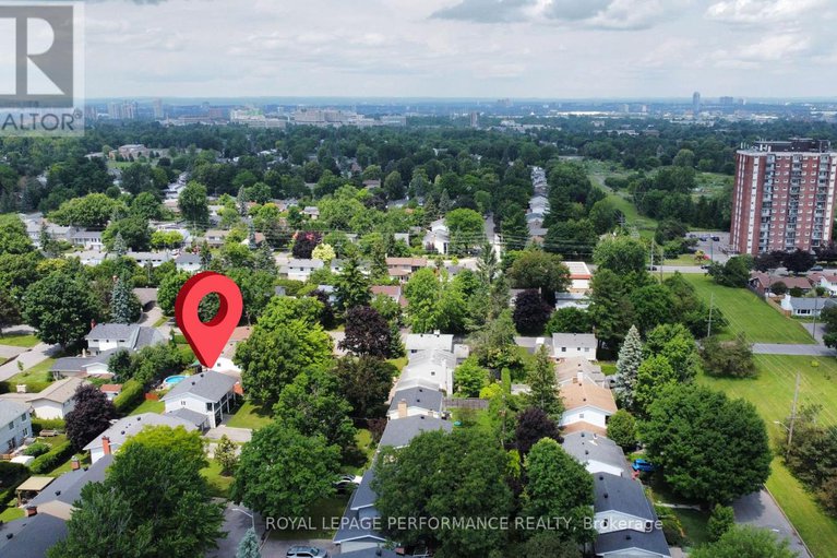 28570565/2220-quinton-street/urbandale-acres/ottawa/ontario/K1H6V3_36