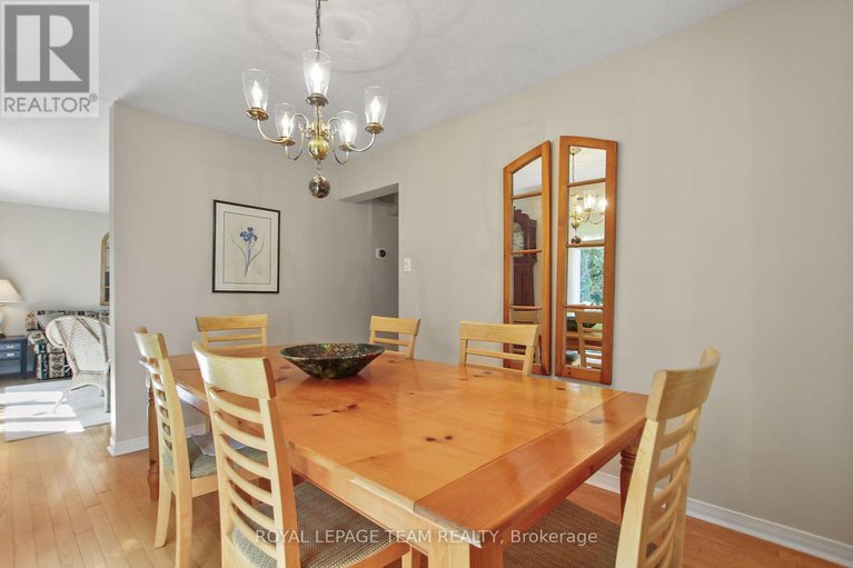 28804584/484-hazeldean-road-unit-1/ottawa/ontario/K2L1V4_14