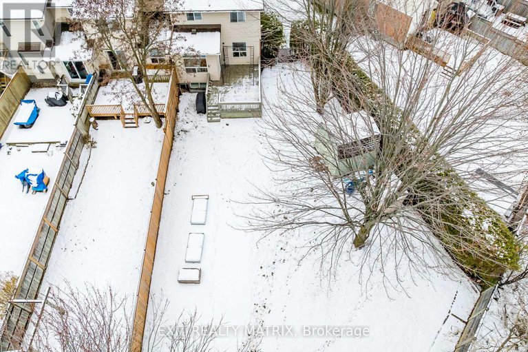 29134318/125-whalings-circle-n/stittsville-central/ottawa/ontario/K2S1S4_3