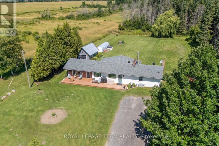 28652632/12135-county-road-2-road/south-dundas-williamsburgh-twp/south-dundas/ontario/K0C1X0_38