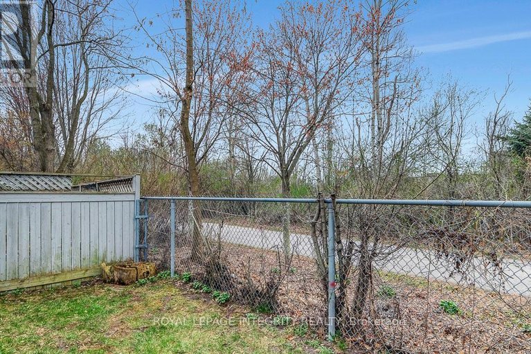 29672743/58-edgeware-drive/longfields/ottawa/ontario/K2J4X3_31