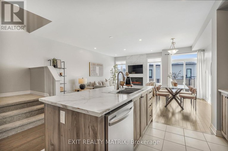 29369418/781-namur-street/embrun/russell/ontario/K0A1W0_10