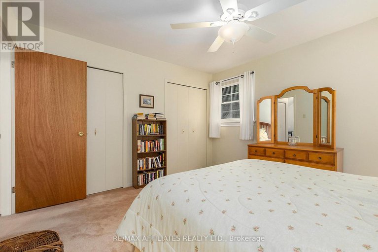 28549907/249-bracken-avenue/drummondnorth-elmsley-north-elmsley-twp/drummondnorth-elmsley/ontario/K7A4S4_28