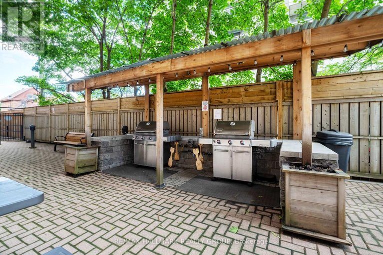 29581115/ph13-429-somerset-street-w/ottawa-centre/ottawa/ontario/K2P2P5_18