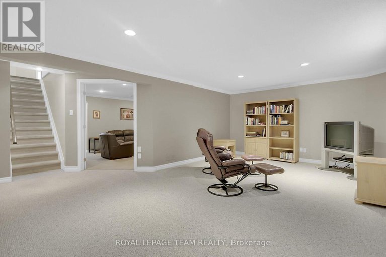28641849/35-fieldcrest-avenue/longfields/ottawa/ontario/K2J4Y8_30