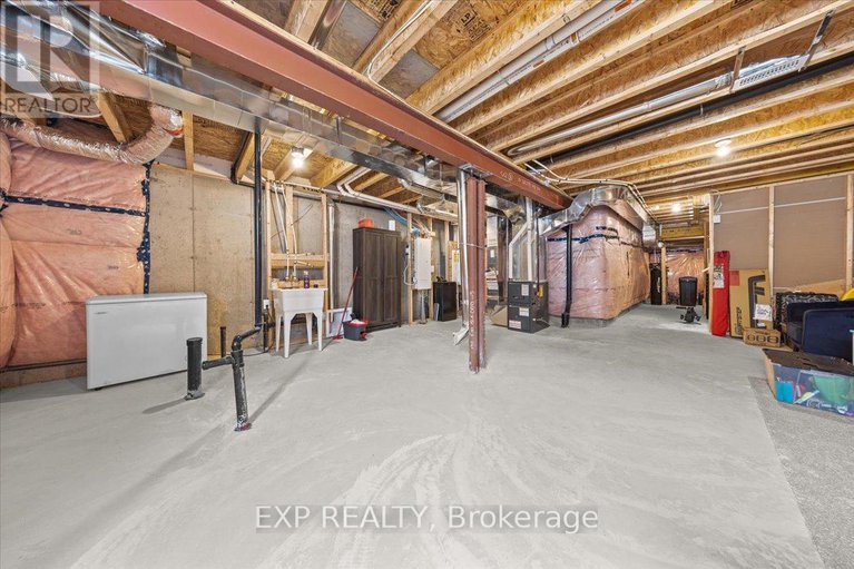 29305395/307-686-quilter-row/goulbourn-twp-from-franktown-rdsouth-to-rideau/ottawa/ontario/K0A2Z0_34