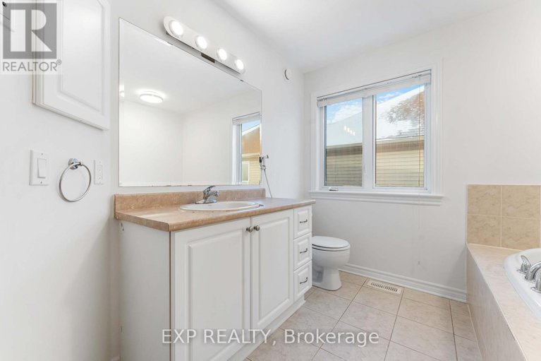 29186601/119-anfield-crescent/barrhaven-east/ottawa/ontario/K2G7B7_28