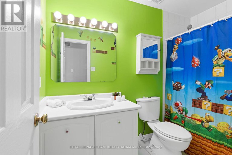 28573380/607-tourelle-drive/fallingbrookgardenway-south/ottawa/ontario/K4A3H5_28