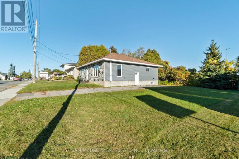 29397949/2709-laurier-street/town-of-rockland/clarence-rockland/ontario/K4K1A3_24