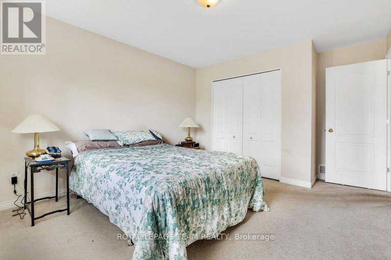 28851988/2120-trailwood-drive/north-gower/ottawa/ontario/K0A2T0_28