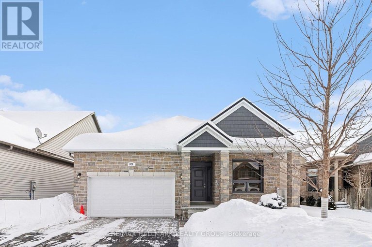 29474227/825-platinum-street/clarencerockland-twp/clarence-rockland/ontario/K4K0J2_3