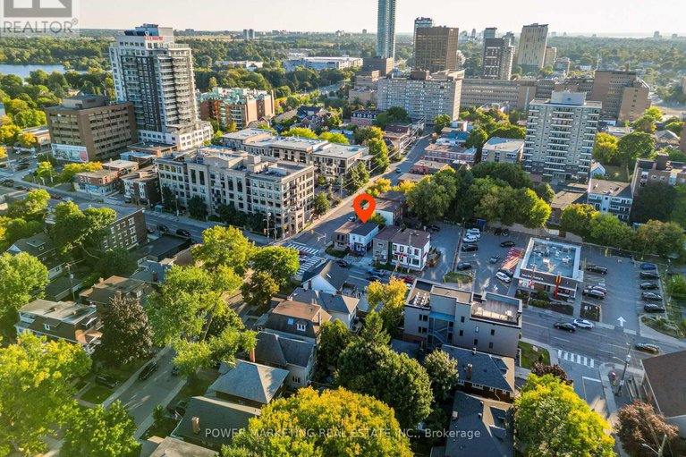 29027171/684-bronson-avenue/west-centre-town/ottawa/ontario/K1S4E9_15