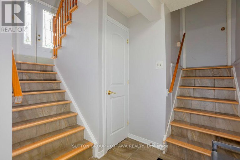28548965/223-des-outaouais-street/town-of-rockland/clarence-rockland/ontario/K4K1G2_29