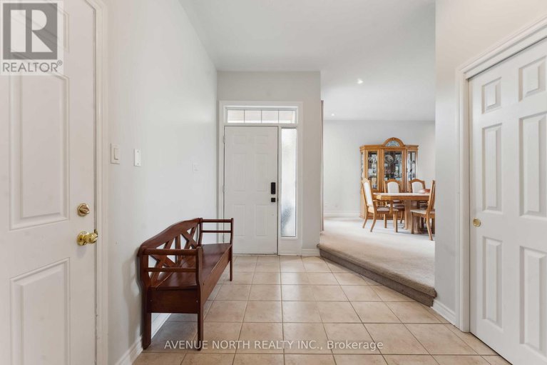 28444872/272-trail-side-circle/springridgeeast-village/ottawa/ontario/K4A5B1_3