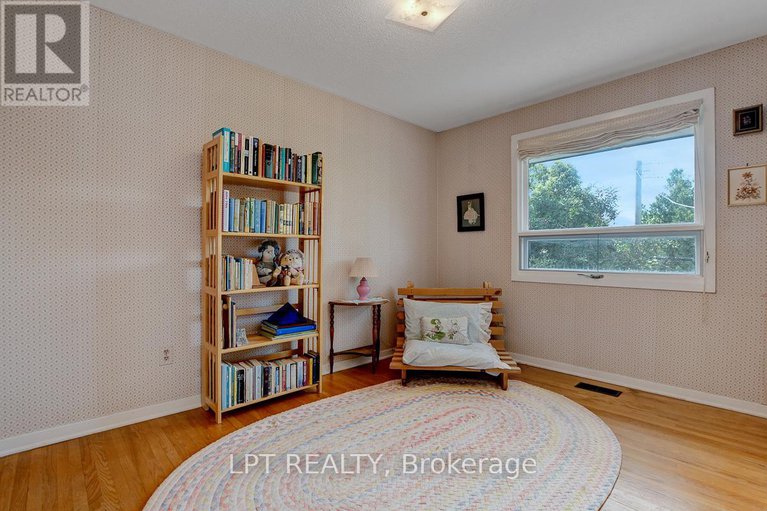 28766287/3008-mccarthy-road/riverside-park-south/ottawa/ontario/K1V8K8_27