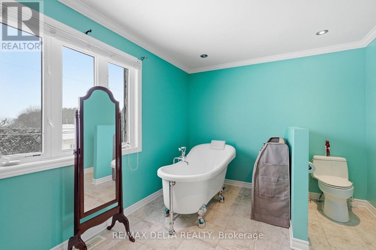 29628147/1820-landry-road/clarencerockland-twp/clarence-rockland/ontario/K0A1N0_36