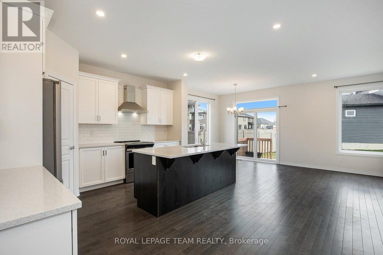 29111115/521-kindred-crescent/north-grenville-twp-kemptville-south/north-grenville/ontario/K0G1J0_5