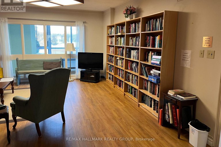 29411119/708-80-sandcastle-drive/leslie-park/ottawa/ontario/K2H9E7_24