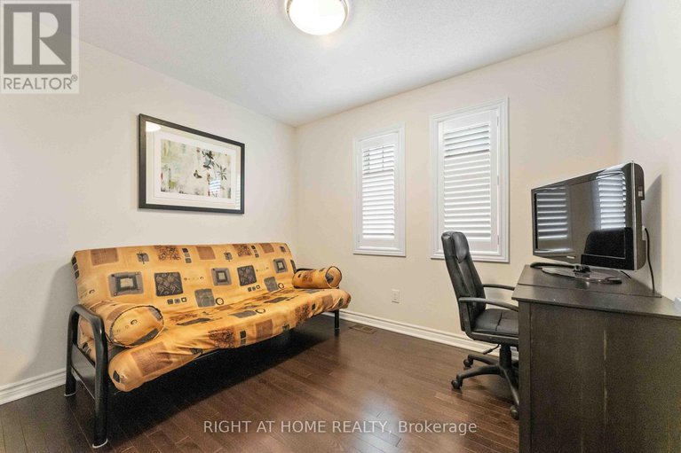 29150874/369-autumnfield-street/emerald-meadowstrailwest/ottawa/ontario/K2M0J6_27