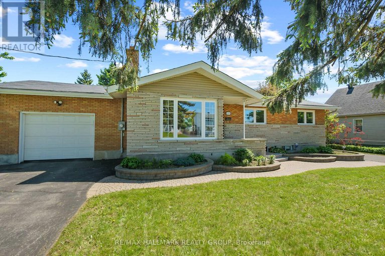 28379046/1399-aurele-street/pineview/ottawa/ontario/K1B3L4_6