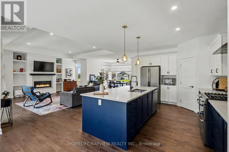 29633587/315-autumn-meadow-way/north-gower/ottawa/ontario/K0A2T0_11