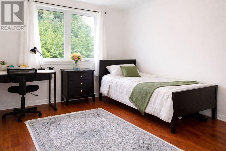 29633668/29-taj-court/hunt-club-park/ottawa/ontario/K1G5K7_29